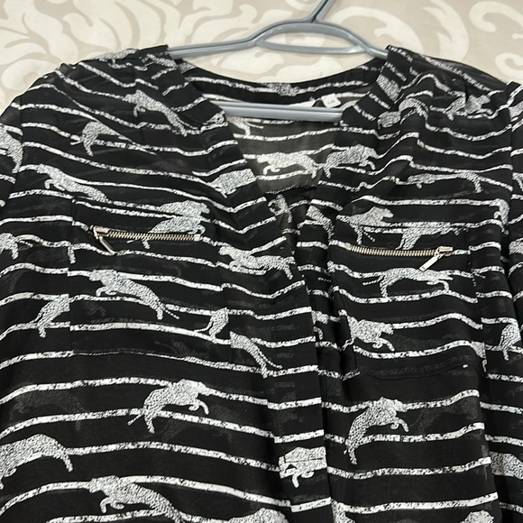 Top L - Picture 3 of 6